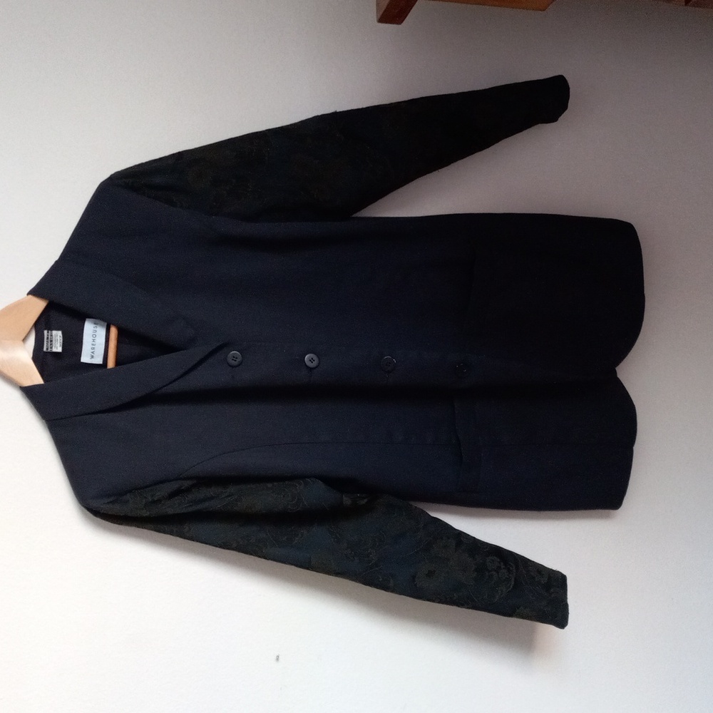 Black blazer with brocade sleves